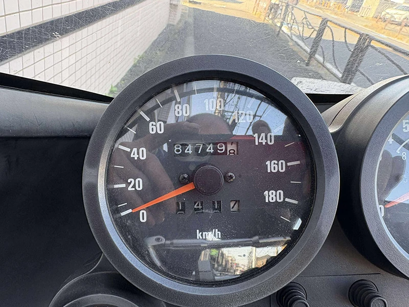 走行距離は84749kmです。